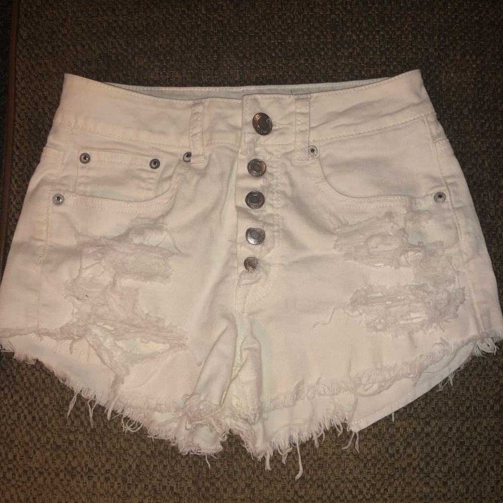 American Eagle High Rise Festival Shorts